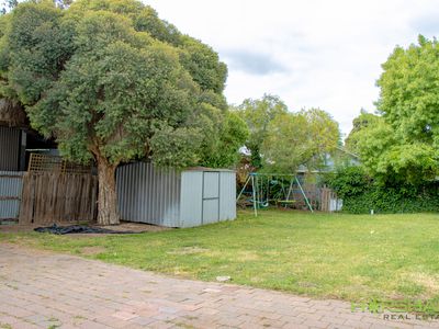 6 Churchill Road, Horsham