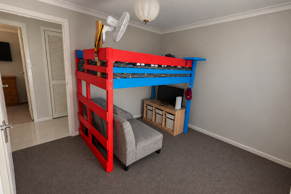 8 Cedar Drive, Townsend