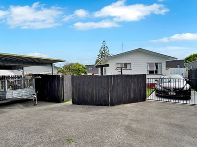 3 / 55 McLeod Road, Te Atatu South