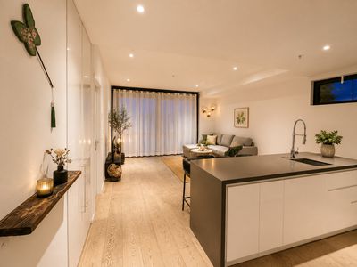N210 / 659 Gardeners Road, Mascot