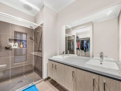 22 Aspire Avenue, Clyde North