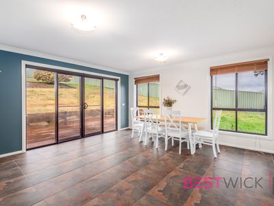 37 James Barnet Drive, Kelso