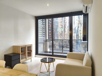 1108 / 81 A'Beckett Street, Melbourne