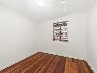 7 Molloy Street, Silkstone