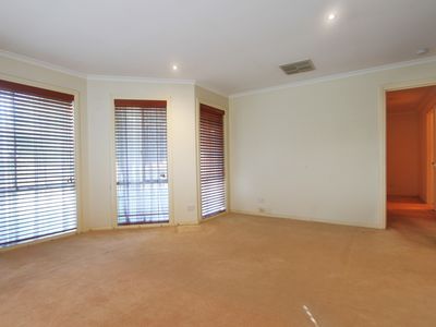 18 Winners Circle, Aspendale Gardens
