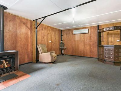 96 East Road, Huntly