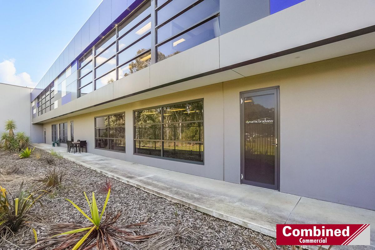 2 / 11-19 Waler Crescent, Smeaton Grange