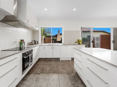2 / 15 Elizabeth Avenue, Clontarf