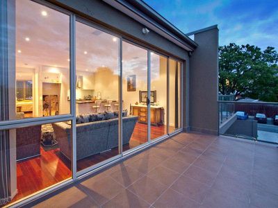 2 / 2 Hornby Street, Brighton East