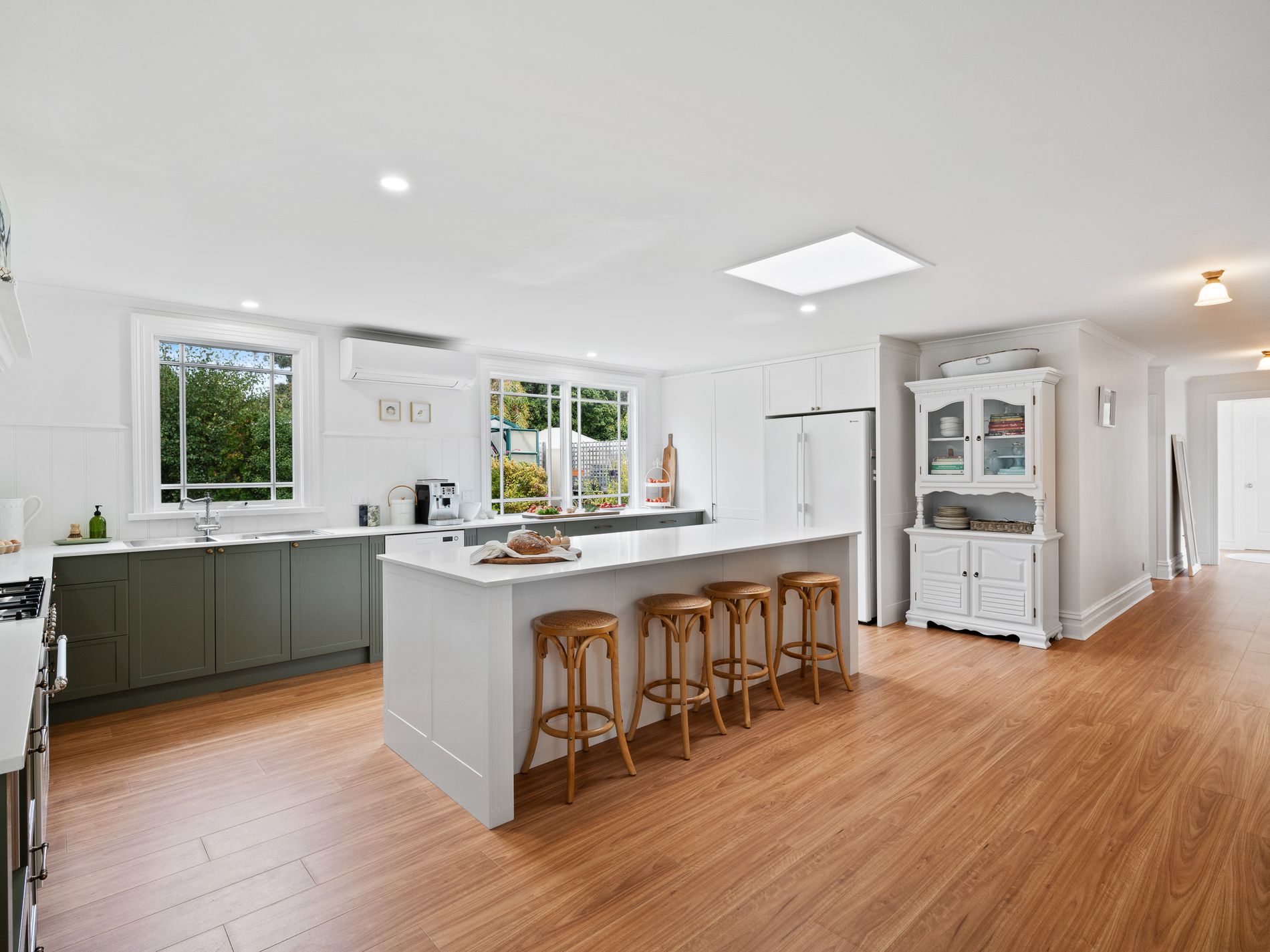 15 Woodbridge Hill Road, Woodbridge