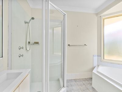 5 Hesperus Close, Nowra