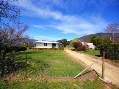 26-28 Ryders Lane , Tawonga