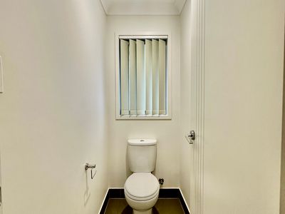 1 / 22 Berry Street, Caboolture South