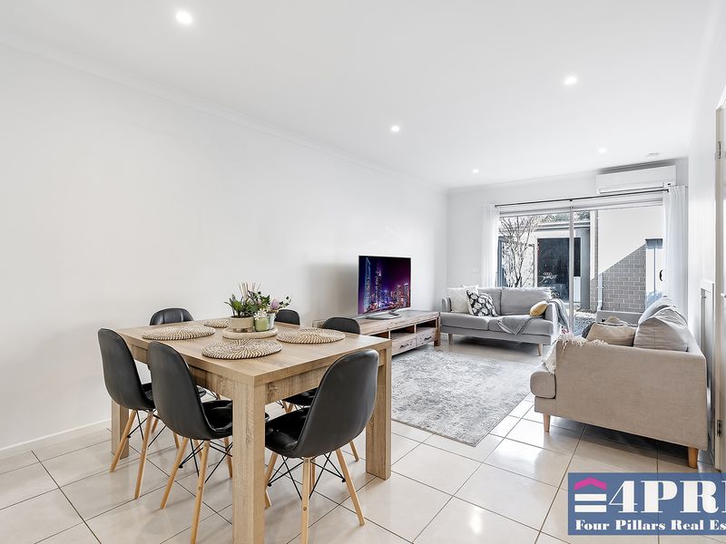22 Ivy Place, Craigieburn, Craigieburn - Thumbnail 2