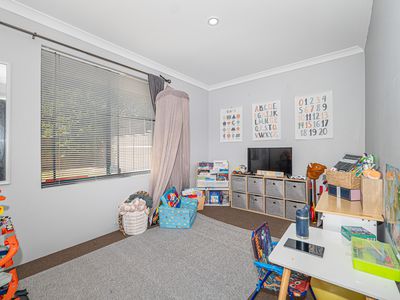 5 Podger Way, Brookdale