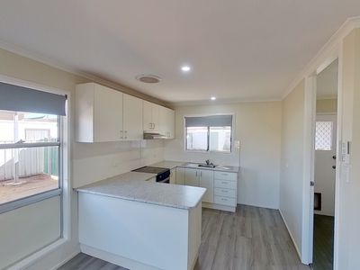 5 Pinnaroo Place, Dubbo