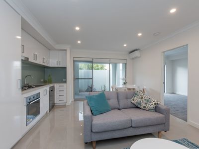 18 Nautilus Crescent, Scarborough