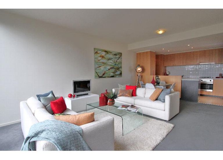 64 / 1 Domville Avenue, Hawthorn