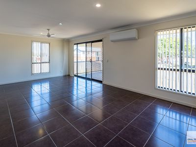 54 Vivian Hancock Drive, North Booval