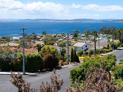 26 Jindabyne Road, Kingston Beach