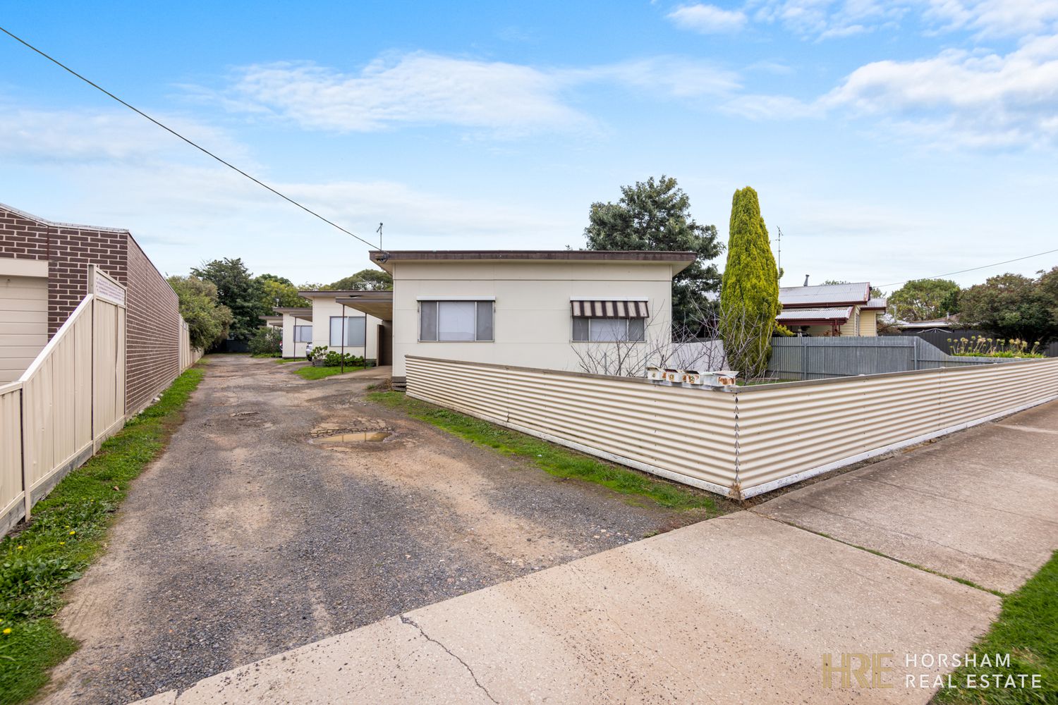1 4 / 9 Burgess Street, Horsham