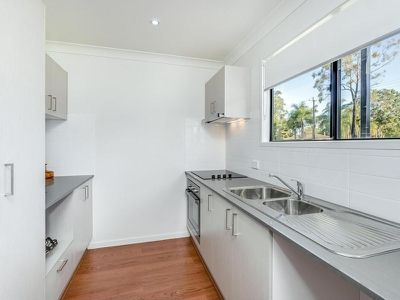 2 / 61 Caboolture River Rd, Morayfield