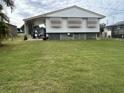 24 Becker Street, Moura