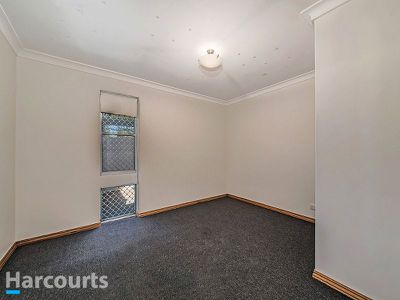 2 Chrisp Place, Yanchep