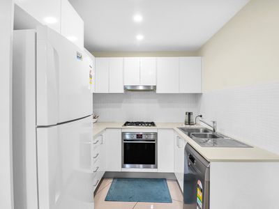 17 / 8-12 Linden Street, Toongabbie