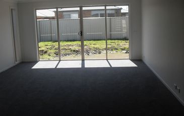 34 Eden Brook Circuit, Pakenham