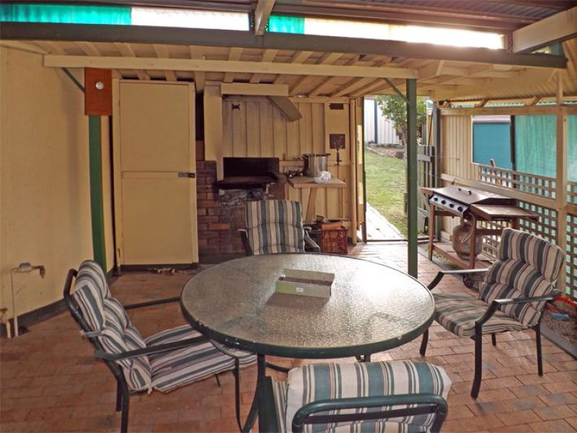 31 River Road, Lake Tabourie