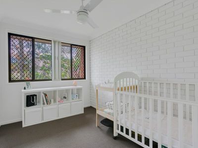 8 / 22 Beverley Avenue, Rochedale South