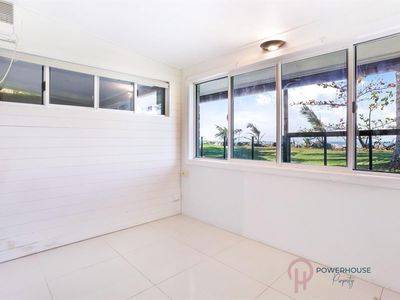 10 Elizabeth Street, Flying Fish Point