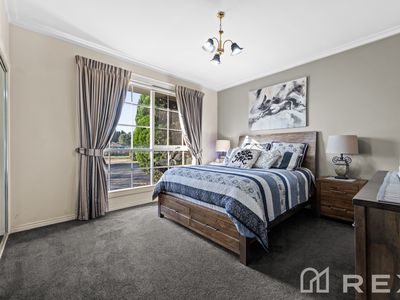5 Branca Court, Narre Warren North