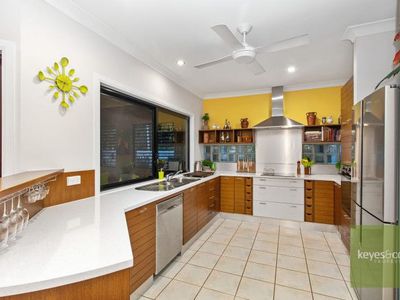 22 White Beech Court, Douglas