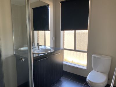 1228 Ison Road, Manor Lakes