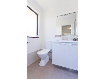 192A Collins Street, Piccadilly