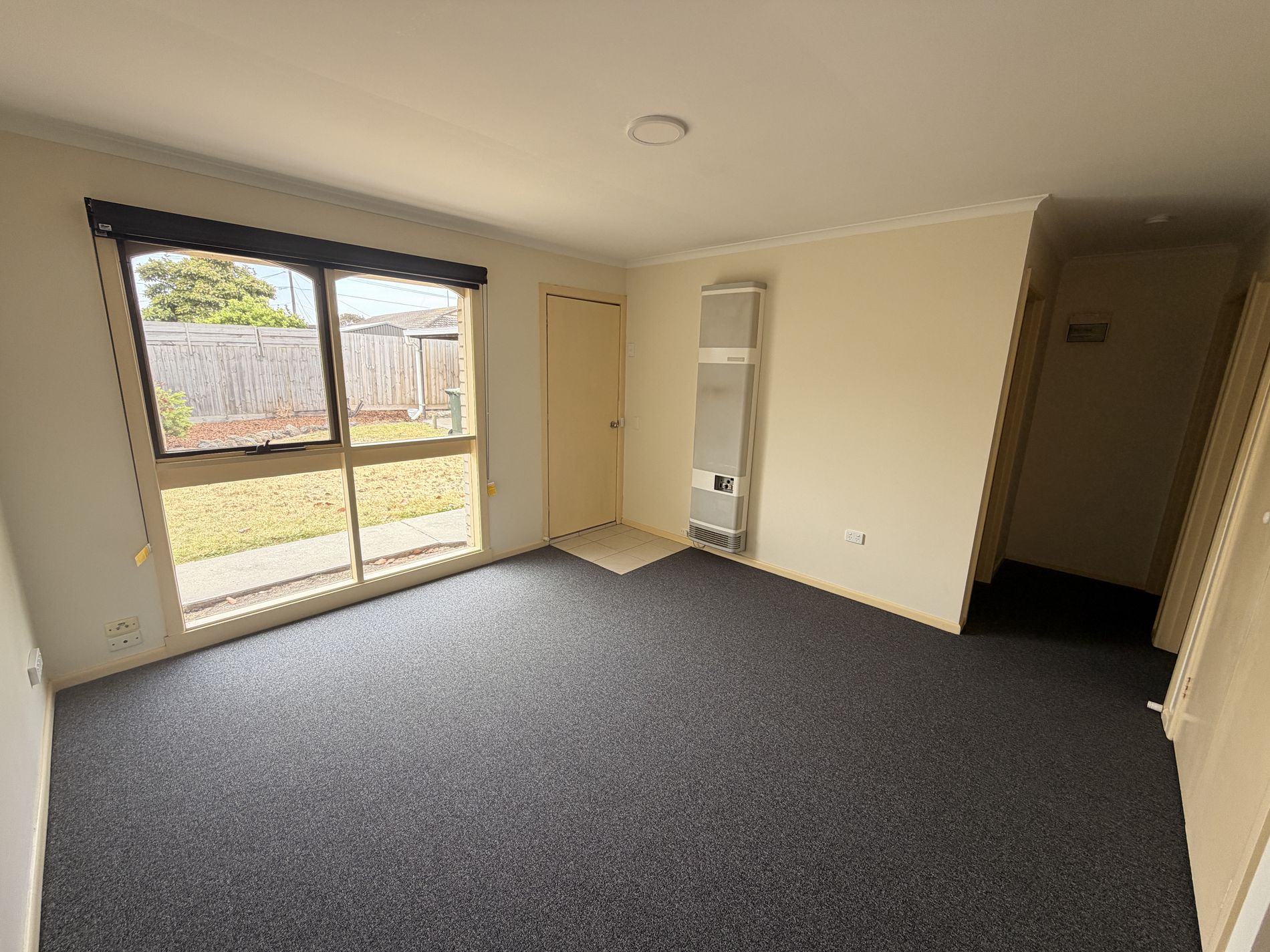 4 / 2 Mimosa Street, Newcomb