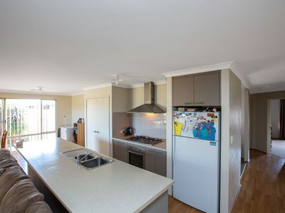 25 Neslite Road, Dalyellup