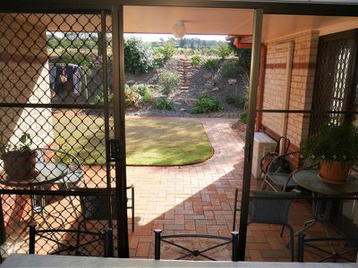 8 / 32 Tessmanns Road, Kingaroy