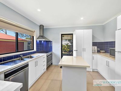 98 MACKEREL STREET, Woodgate
