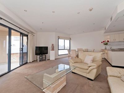 28 / 14 Dequetteville Terrace, Kent Town