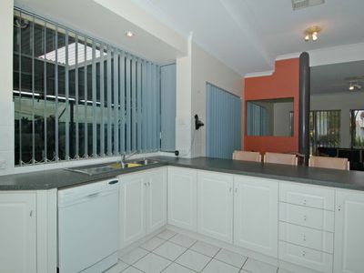 27 Bates Drive, Boulder