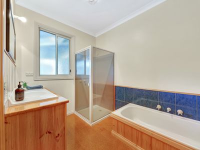 84 Talgai Drive, Waldara