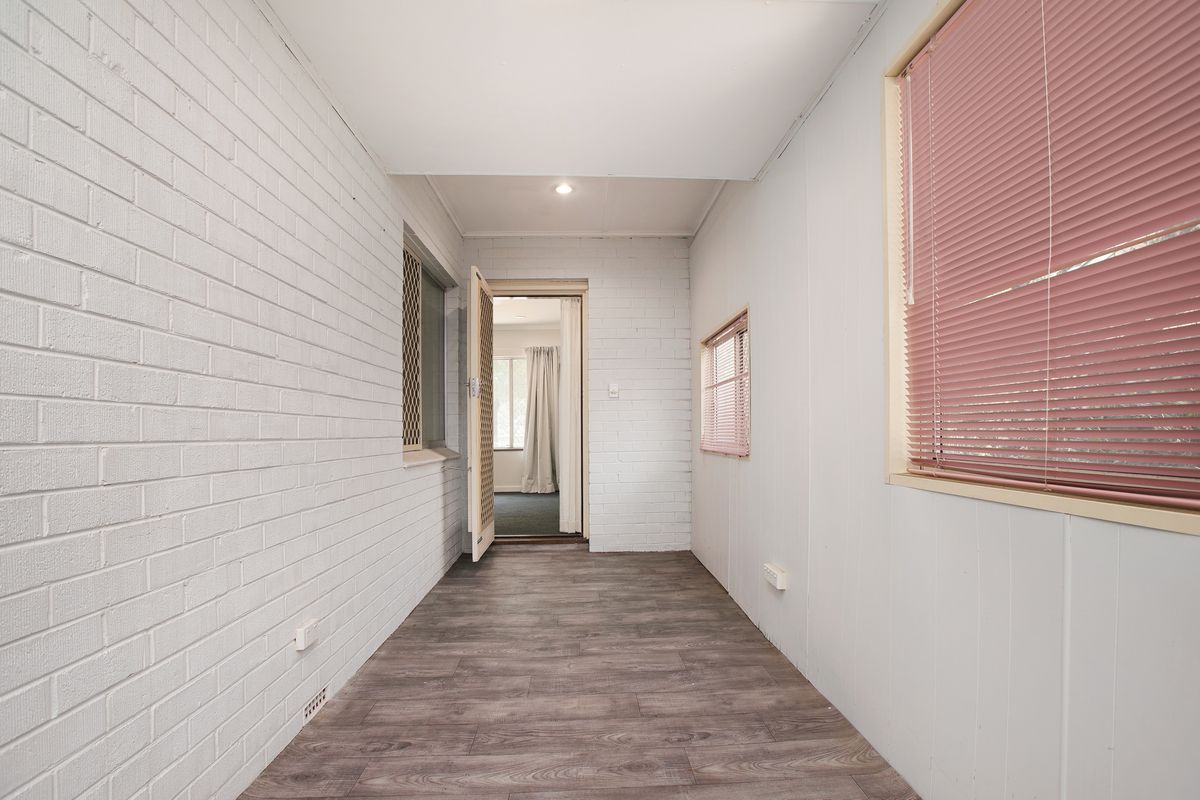 19 Warren Road, Maida Vale