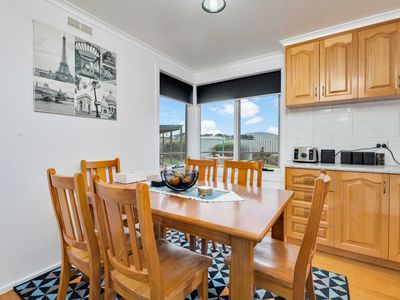 6 Gee Avenue, George Town