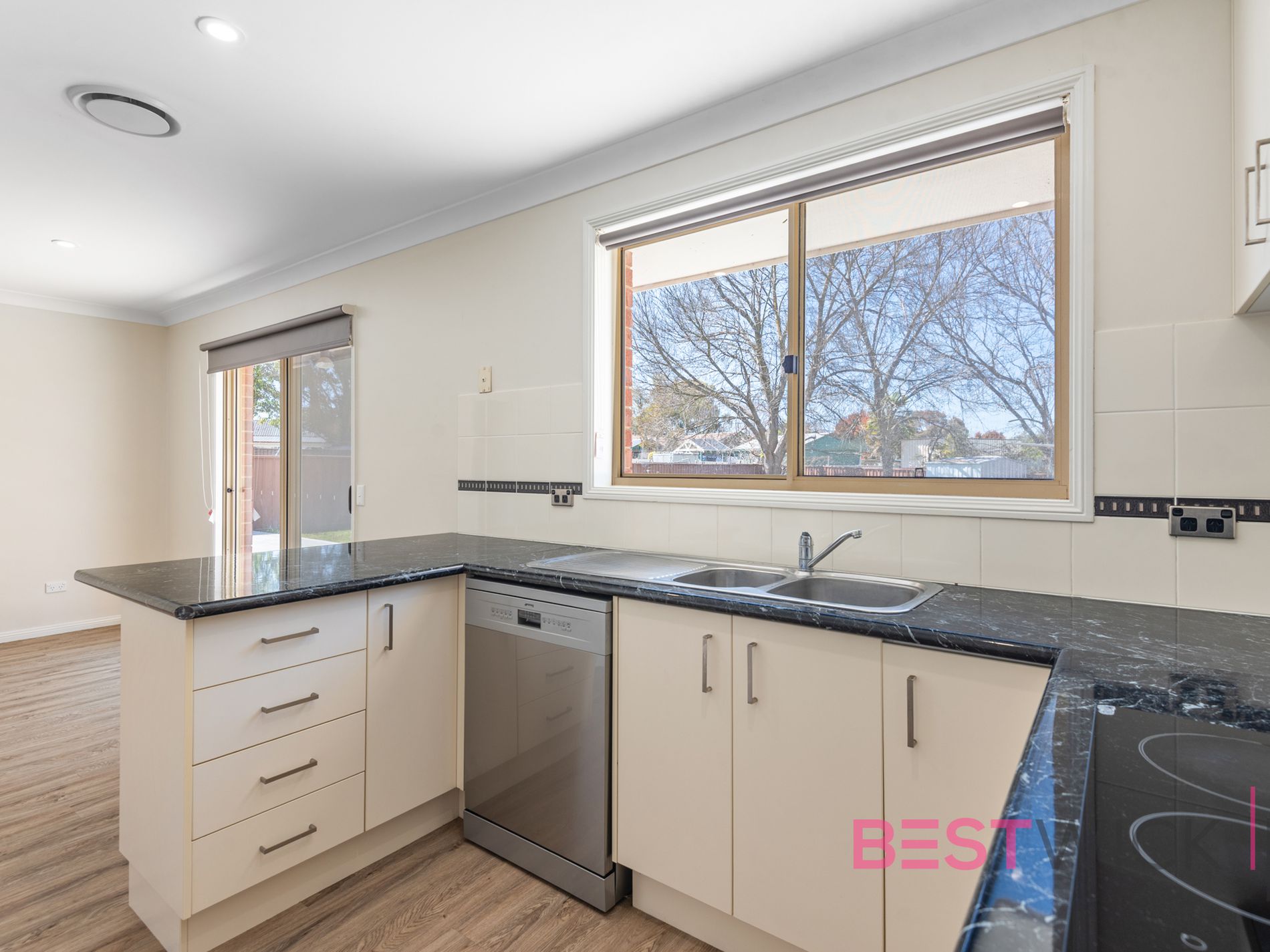 36 Delaney Place, Eglinton