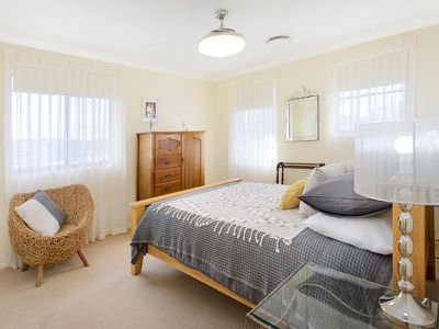 22 Barton Street, Oak Flats
