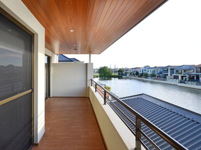 17 Vestia Walk, Stirling