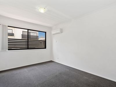 35 / 11 Portia Street, Kingston